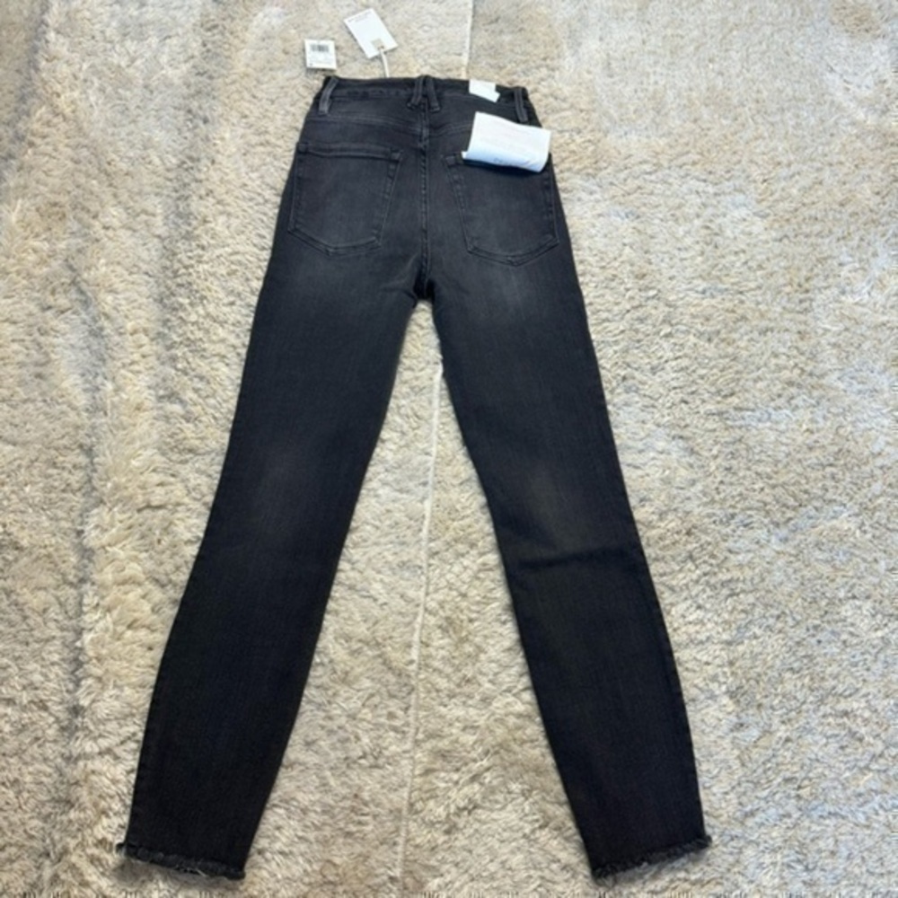 Good American Women’s good waist crop fray hem size 00/25